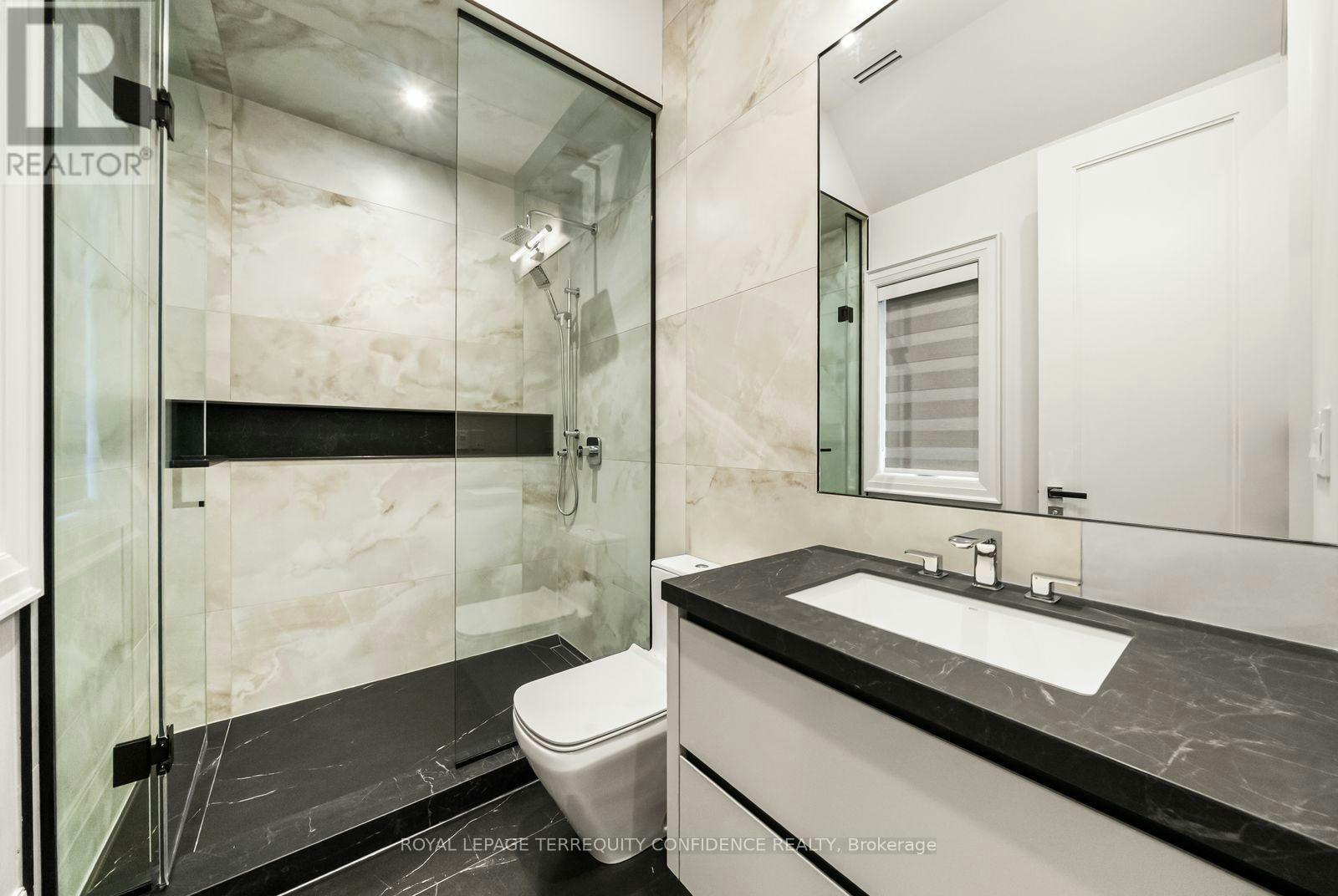 31 Palomino Crescent, Toronto, ON, M2K 1W2 - 35