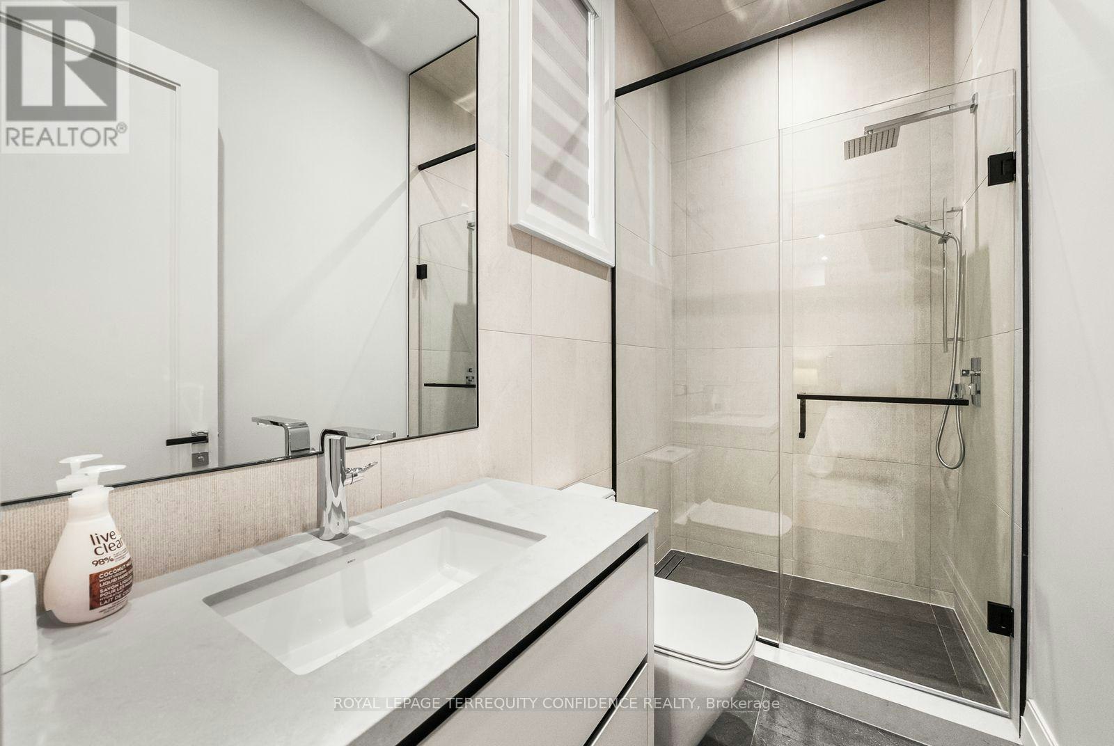 31 Palomino Crescent, Toronto, ON, M2K 1W2 - 43