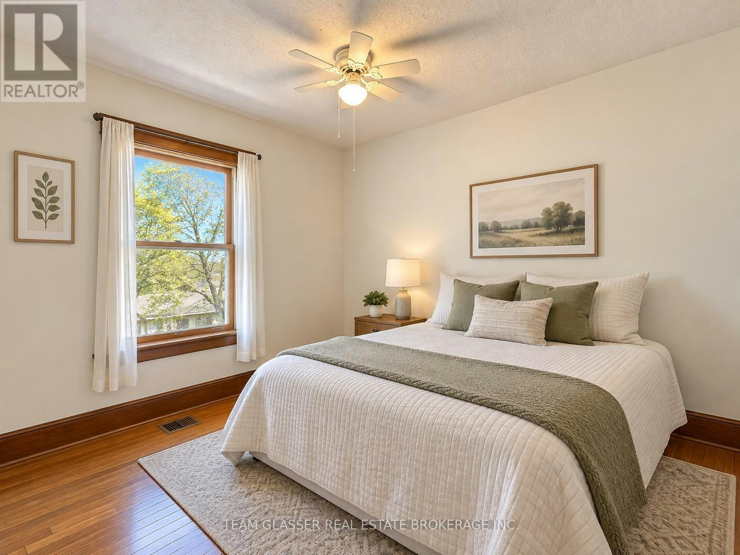 UPPER-884 Trafalgar Street, London, ON, N5Z 1E8 - 13