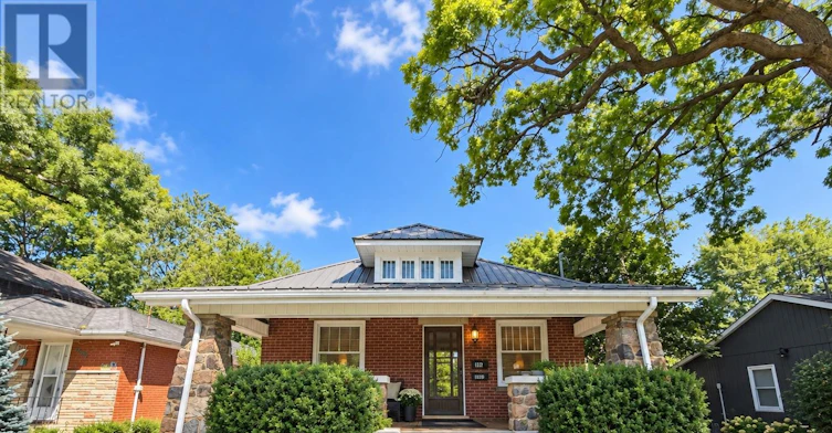 UPPER-884 Trafalgar Street, London, ON, N5Z 1E8
