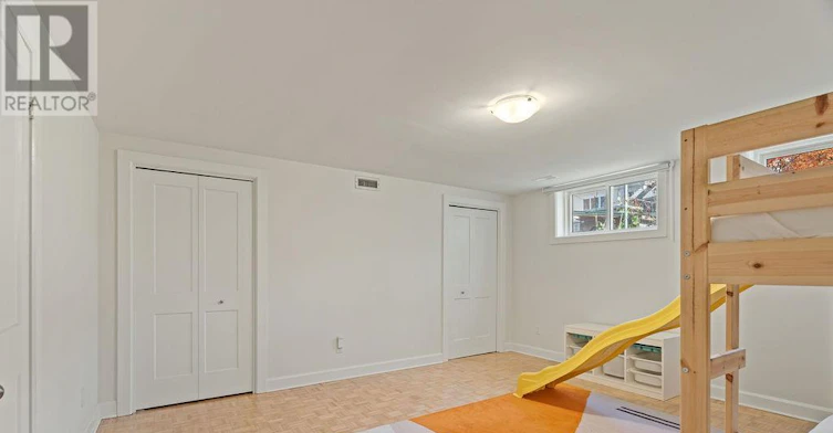 275 Crocus Avenue, Ottawa, ON, K1H 6E7 - 39