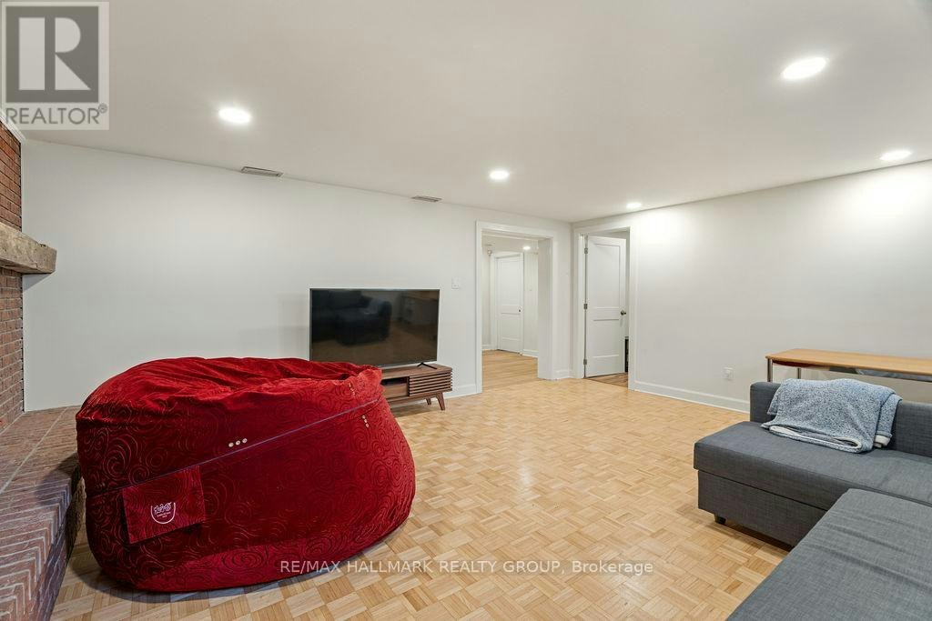 275 Crocus Avenue, Ottawa, ON, K1H 6E7 - 35