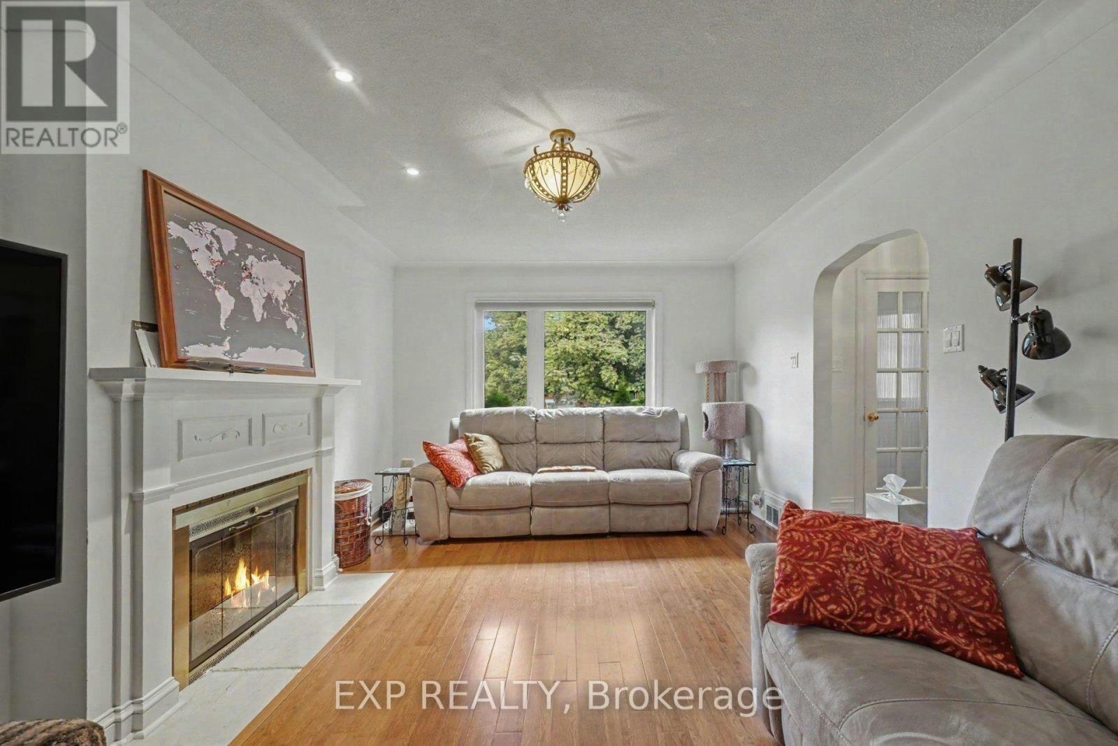 105 Donald Street, Ottawa, ON, K1K 1N1 - 2