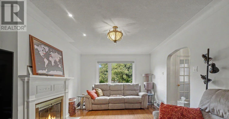 105 Donald Street, Ottawa, ON, K1K 1N1 - 2