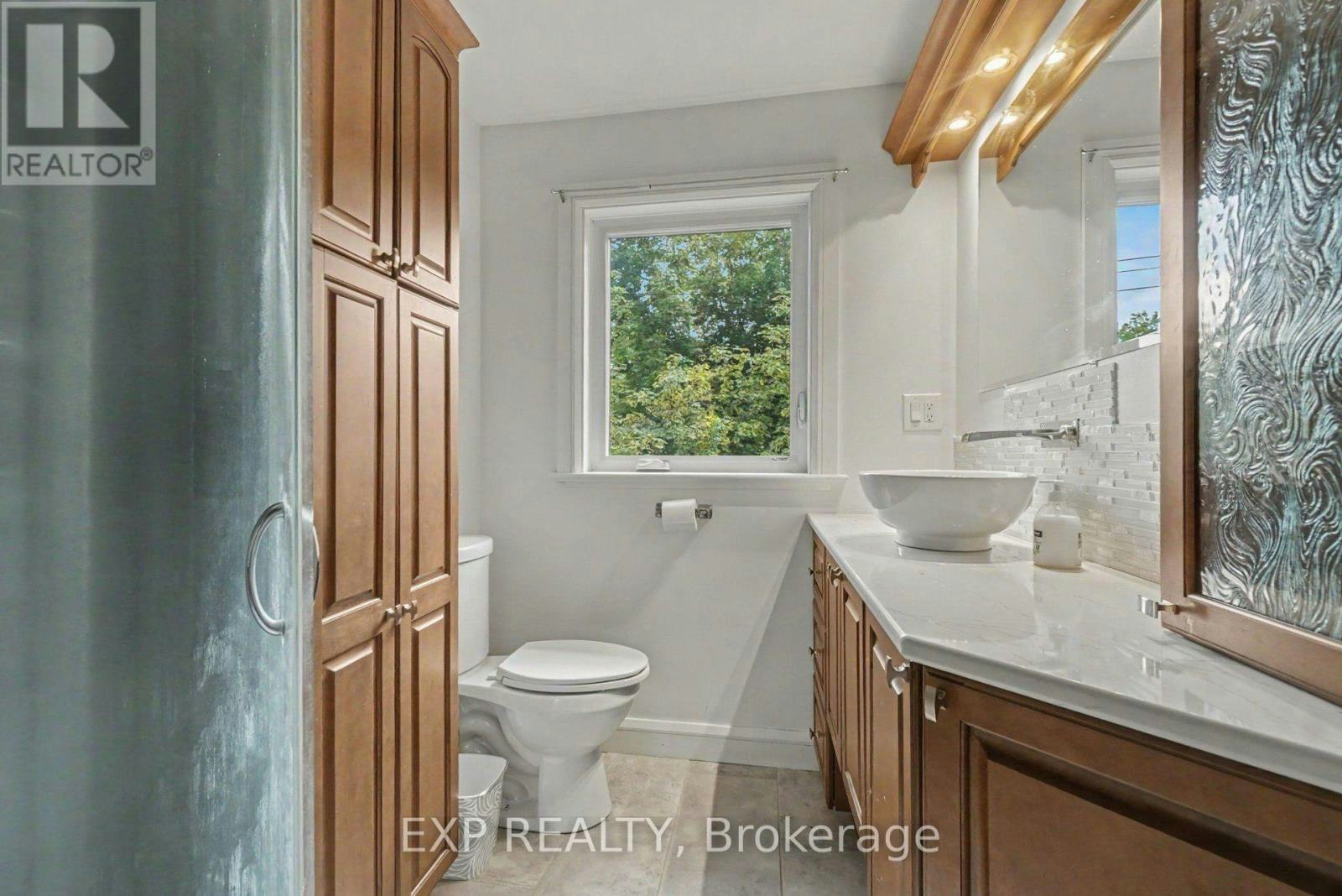 105 Donald Street, Ottawa, ON, K1K 1N1 - 11