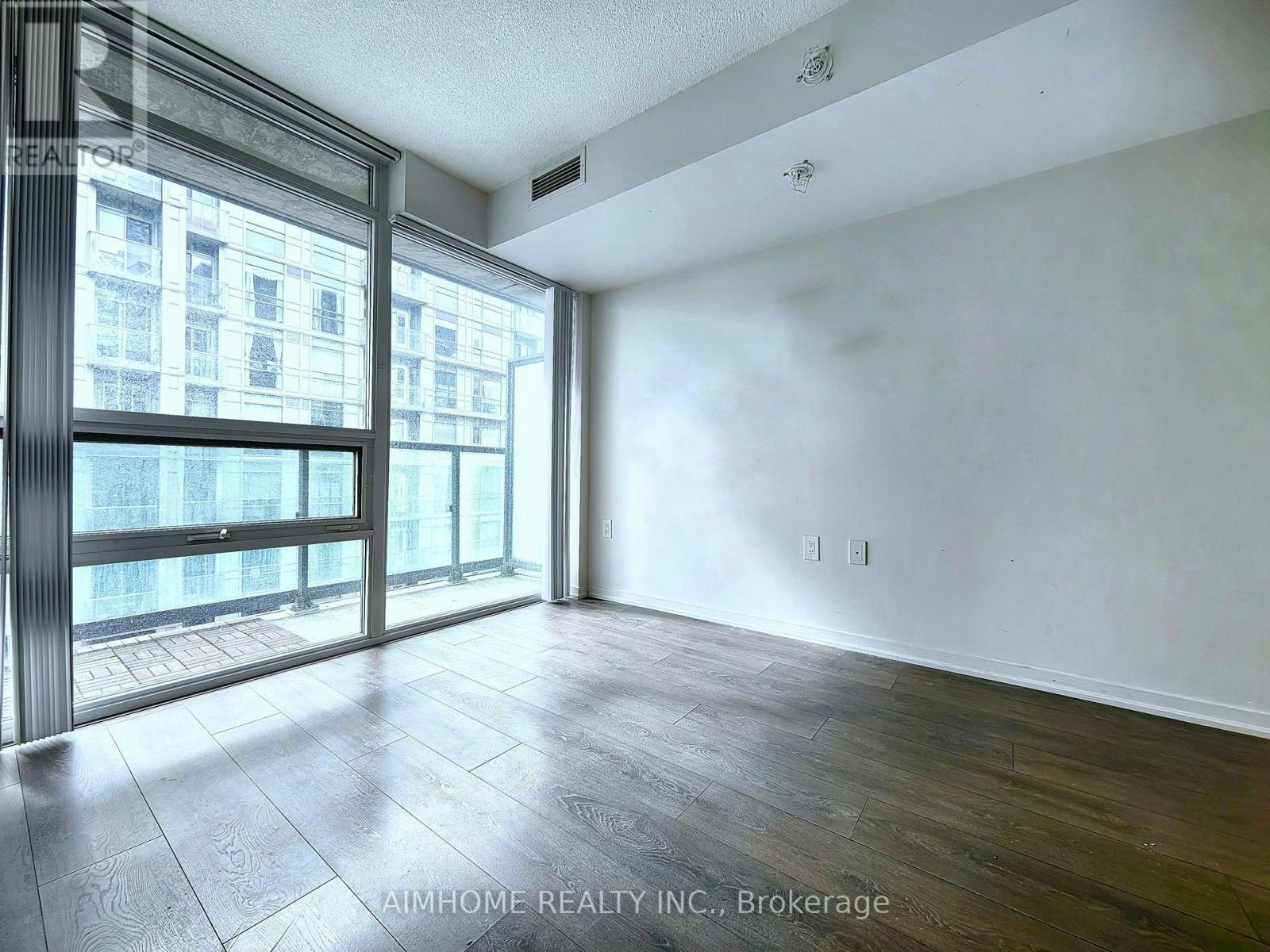 1916-36 Lisgar Street, Toronto, ON, M6J 0C7 - 8