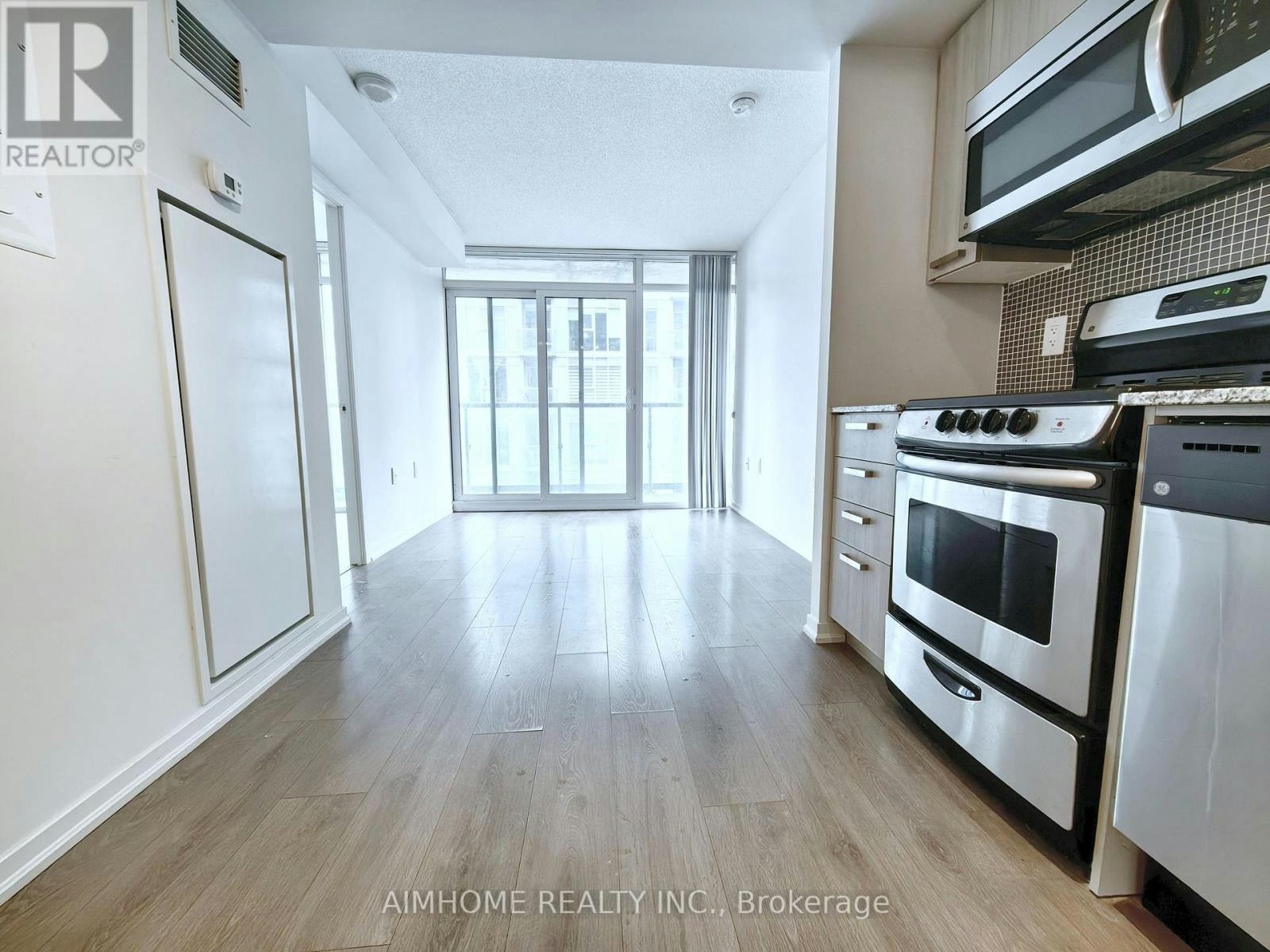 1916-36 Lisgar Street, Toronto, ON, M6J 0C7