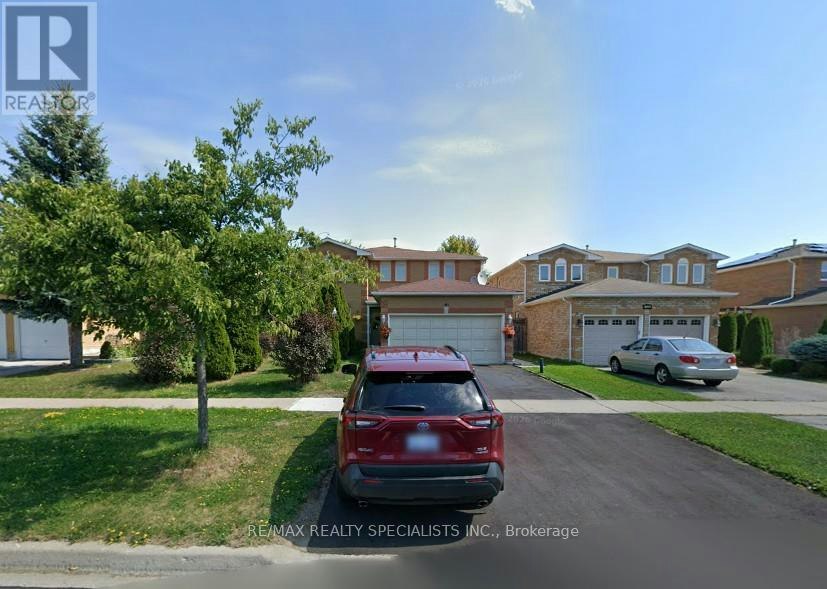 LOWER-141 Yorkland Road, Richmond Hill, ON, L4S 1C5