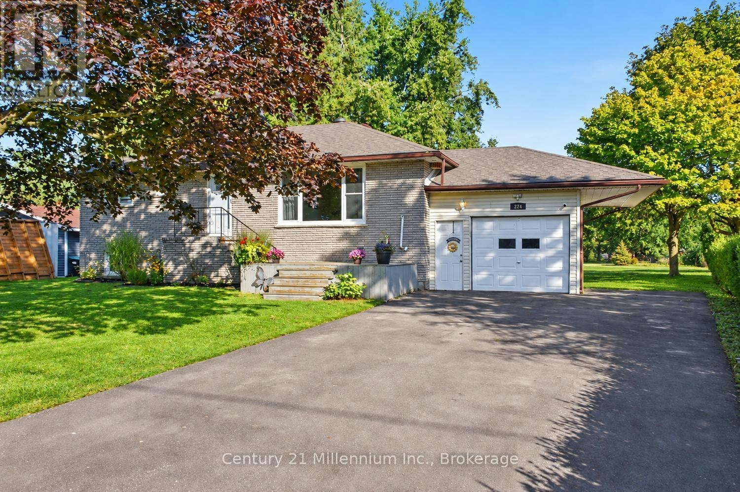 224 Margaret Street, Clearview, ON, L0M 1S0