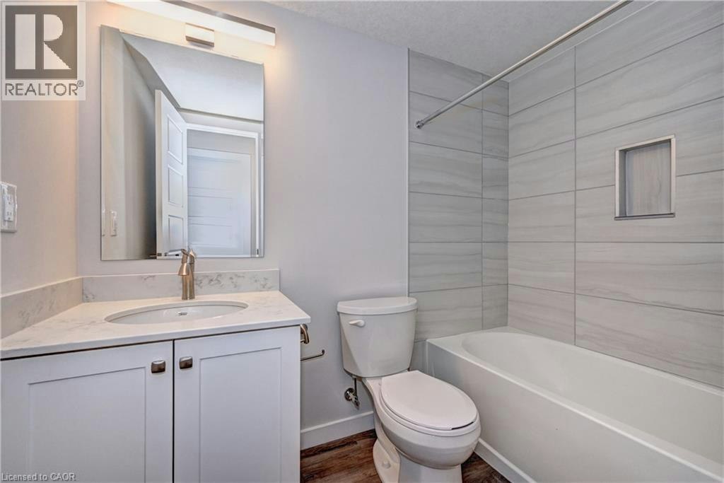 E06-118 Gravel Ridge Trail, Kitchener, ON, N2E 0B8 - 7