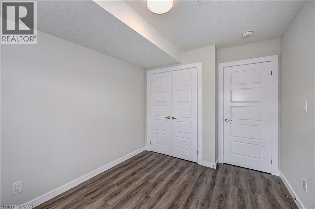E06-118 Gravel Ridge Trail, Kitchener, ON, N2E 0B8 - 4