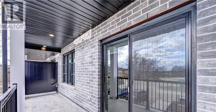 E06-118 Gravel Ridge Trail, Kitchener, ON, N2E 0B8 - 2