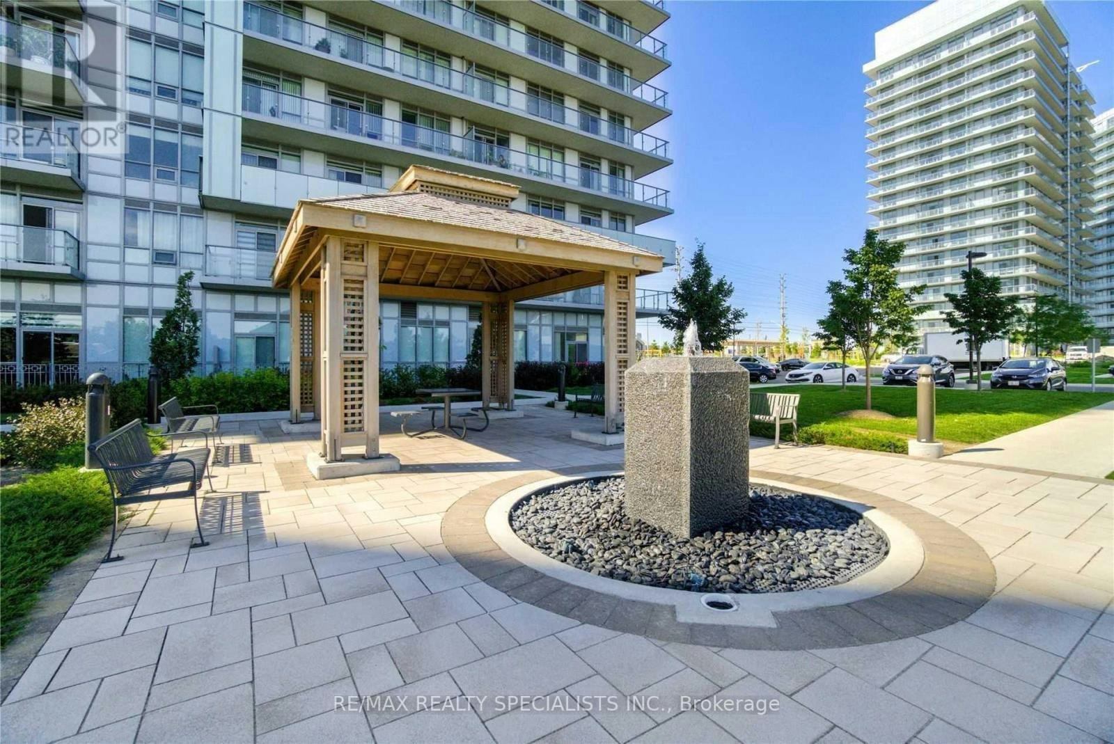 302-4677 Glen Erin Drive, Mississauga, ON, L5M 2E3 - 3
