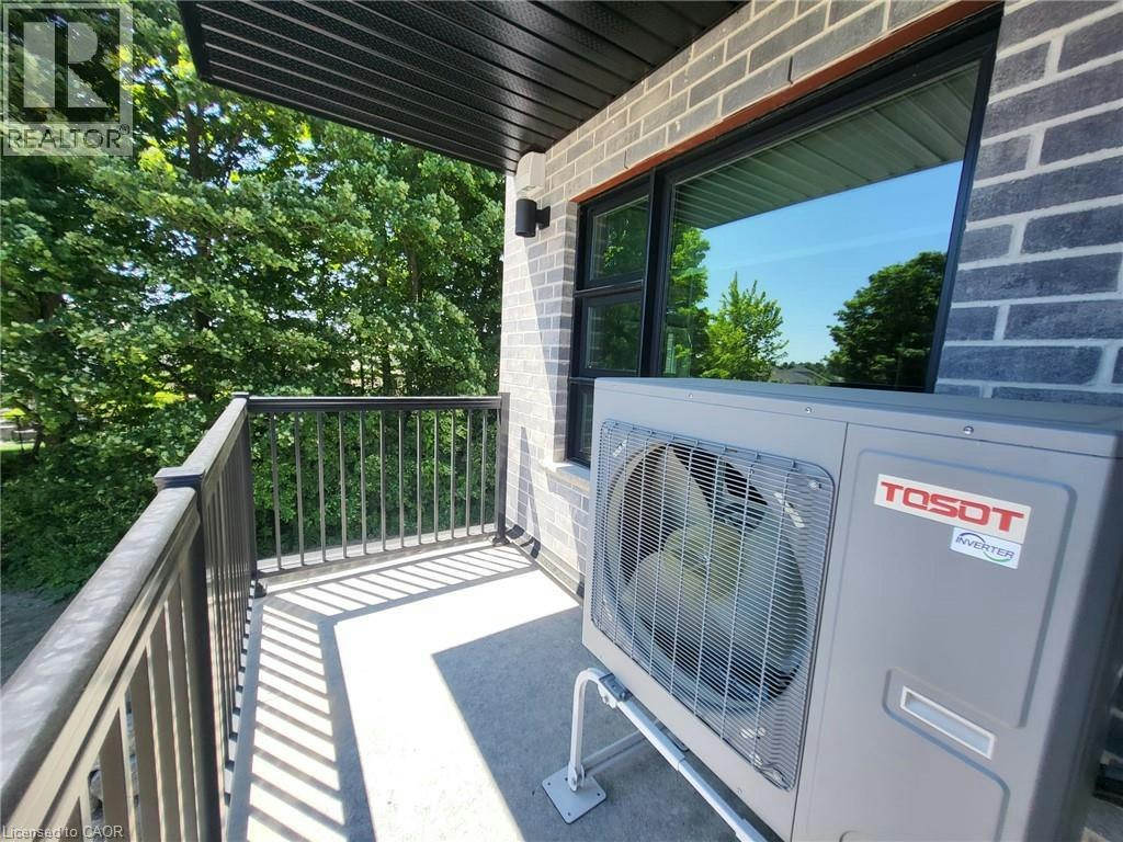 E10-118 Gravel Ridge Trail, Kitchener, ON, N2E 0B8 - 12