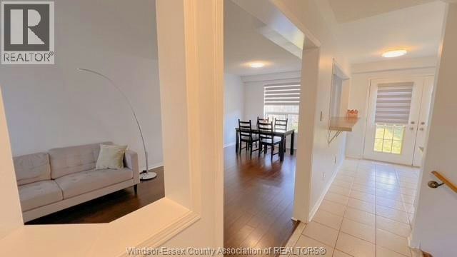 1010 Silverdale, Windsor, ON, N9G 2R8 - 3