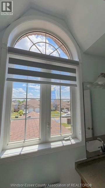 1010 Silverdale, Windsor, ON, N9G 2R8 - 10