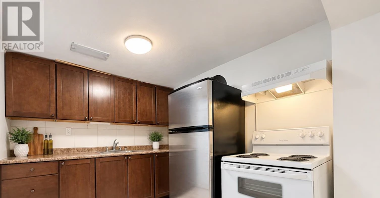 LOWER-884 Trafalgar Street, London, ON, N5Z 1E8 - 5