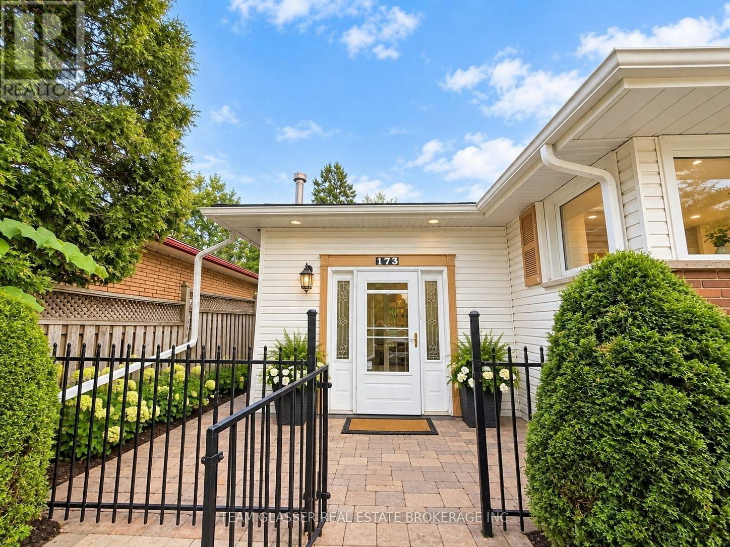2-173 Base Line Road W, London, ON, N6J 1V8 - 3