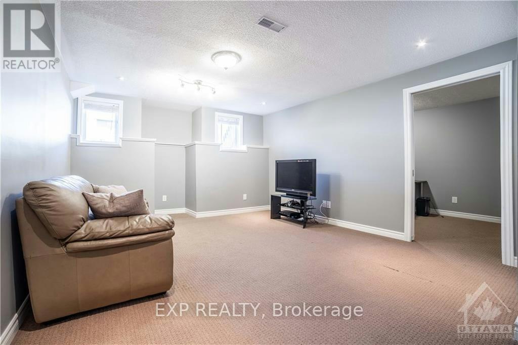 40 Alameda Way, Ottawa, ON, K2J 5B3 - 19