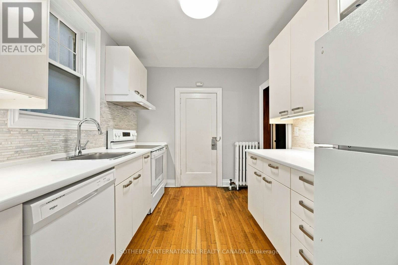 MAIN-14 Kilbarry Road, Toronto, ON, M5P 1K5 - 12