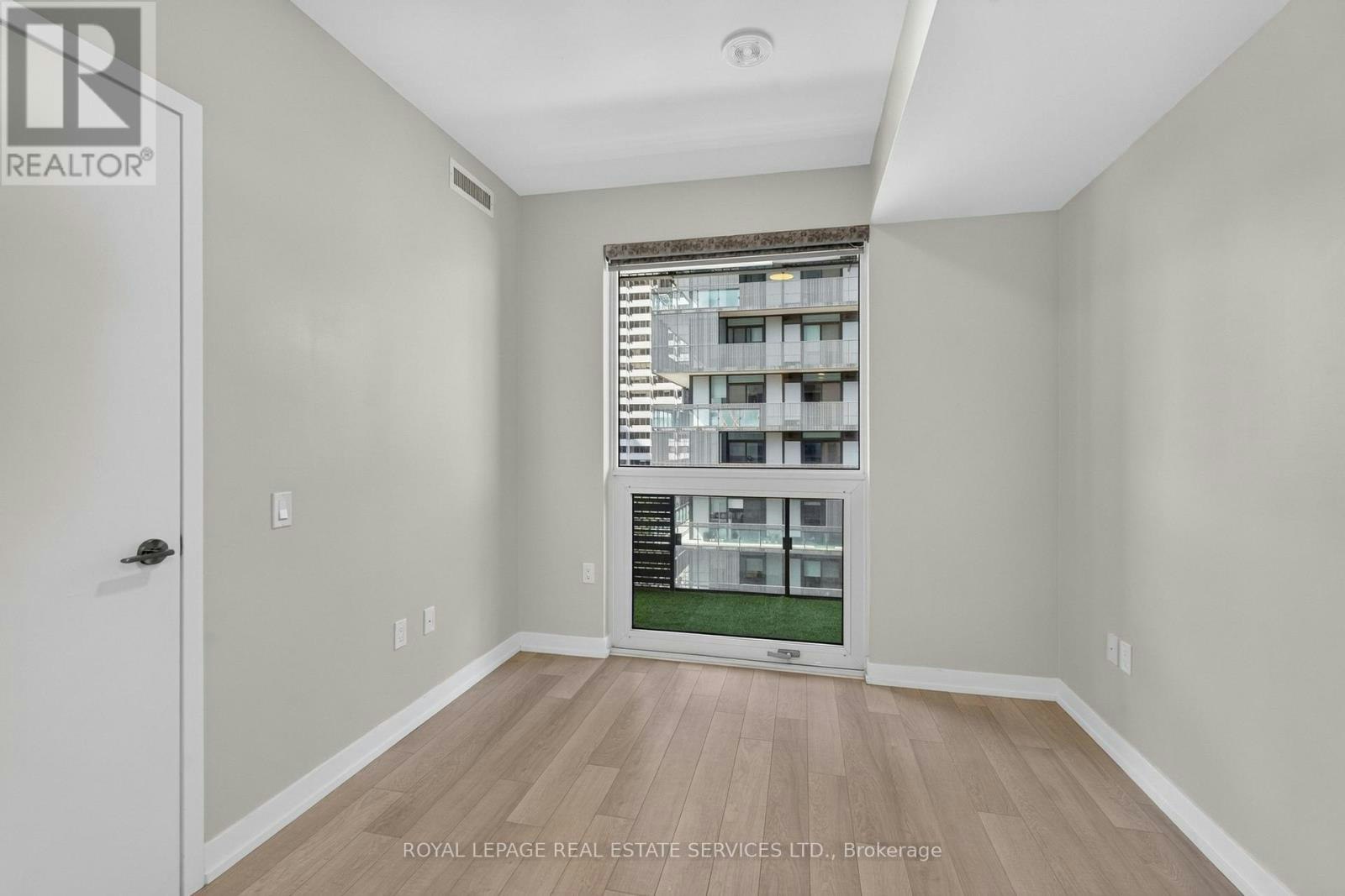 1506-39 Roehampton Avenue, Toronto, ON, M4P 1P9 - 18