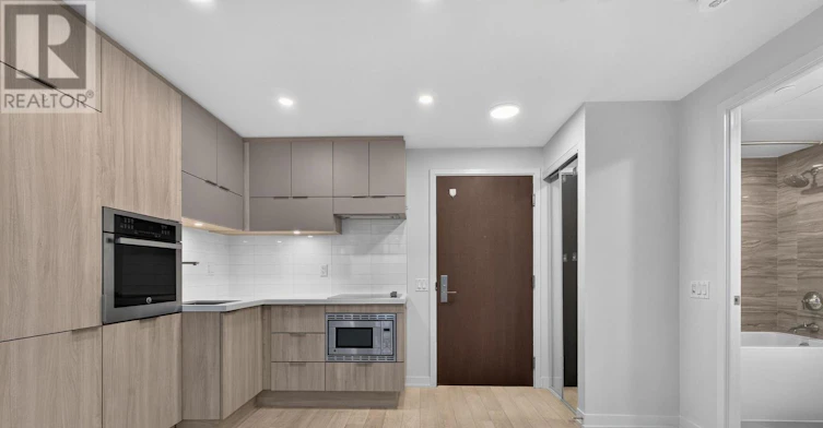 1506-39 Roehampton Avenue, Toronto, ON, M4P 1P9 - 10