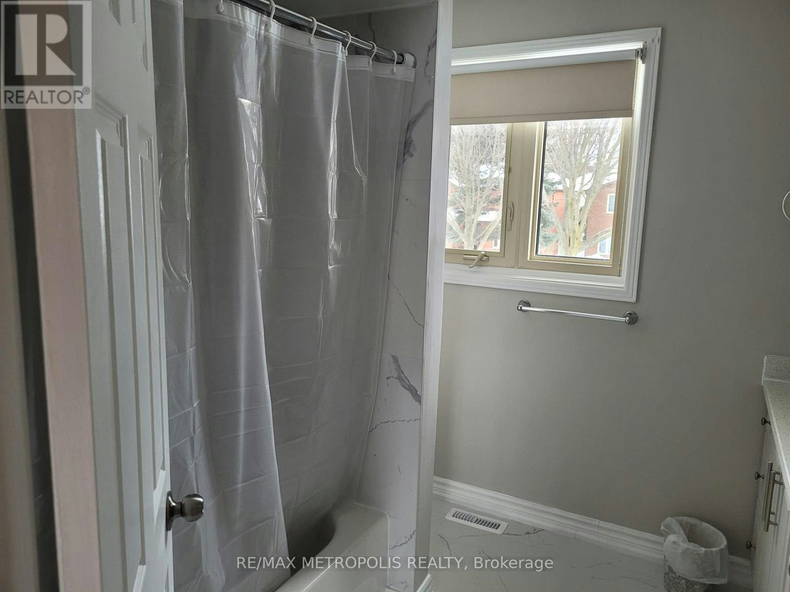 83 Windrush Trail, Toronto, ON, M1C 3Z9 - 11
