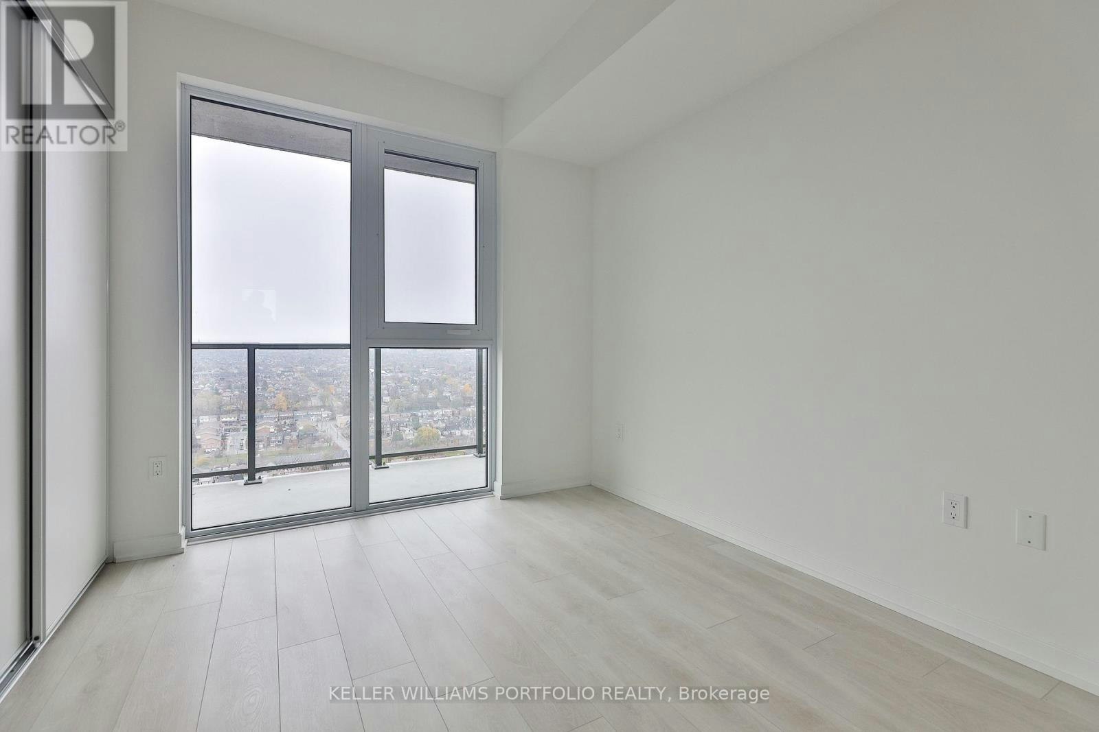 2406-1285 Dupont Street, Toronto, ON, M6H 0E3 - 11