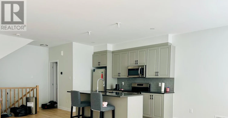 772 Tadpole Crescent, Ottawa, ON, K2J 7M9 - 8
