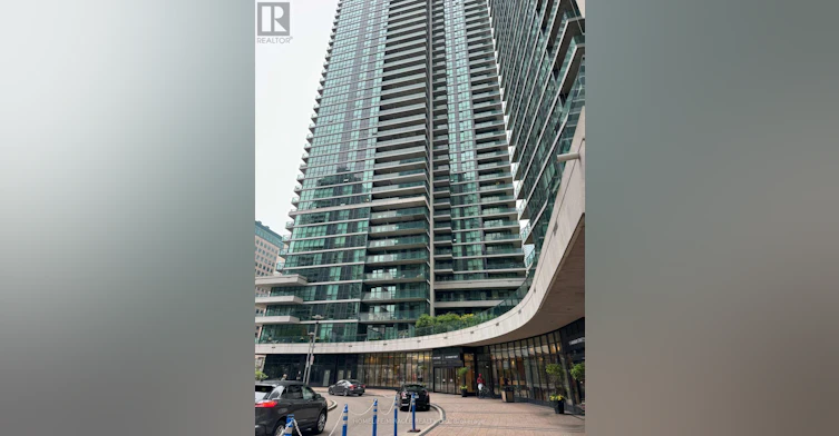 3702-33 Bay Street, Toronto, ON, M5J 2Z3