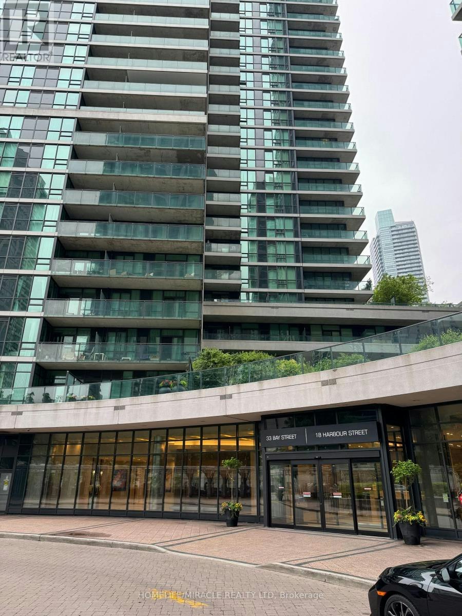3702-33 Bay Street, Toronto, ON, M5J 2Z3 - 3