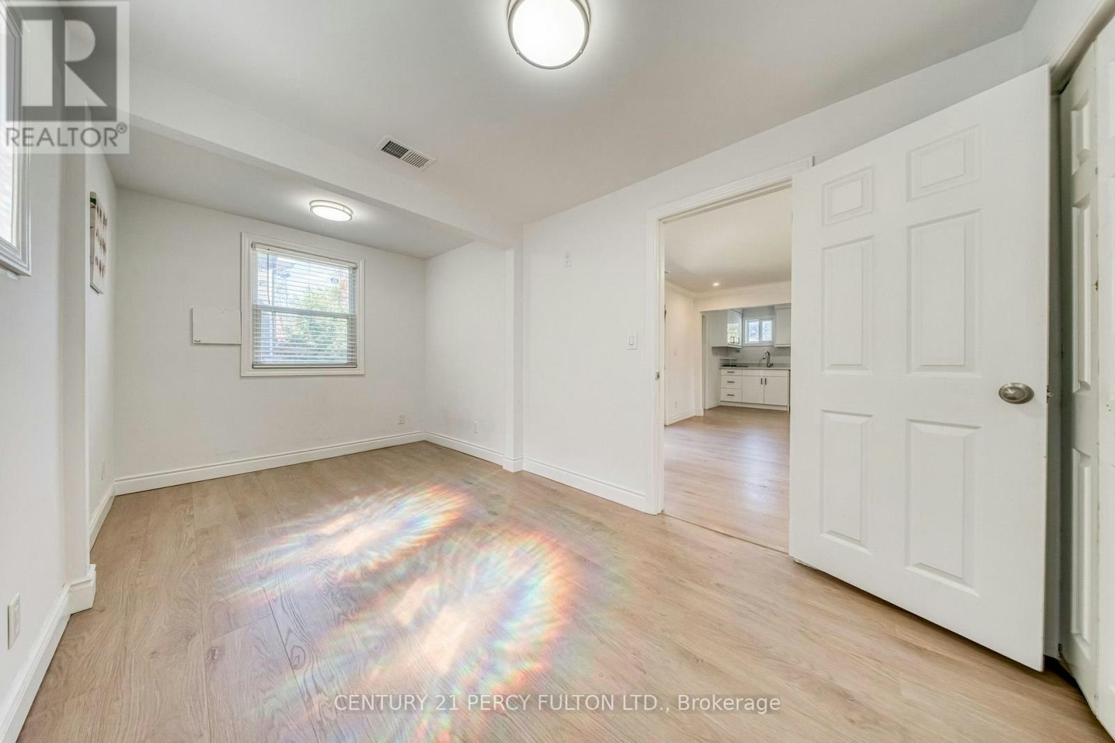 242 Simcoe Avenue, Georgina, ON, L4P 2H8 - 22