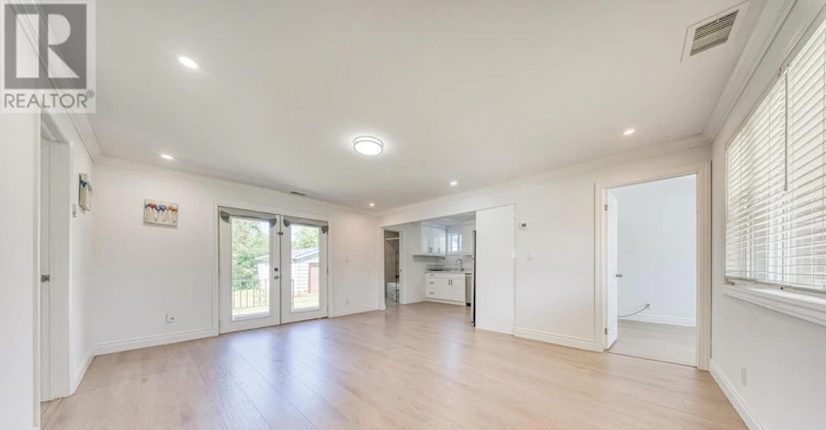 242 Simcoe Avenue, Georgina, ON, L4P 2H8 - 9