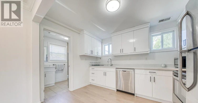 242 Simcoe Avenue, Georgina, ON, L4P 2H8 - 17