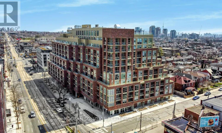 308-1787 St Clair Avenue W