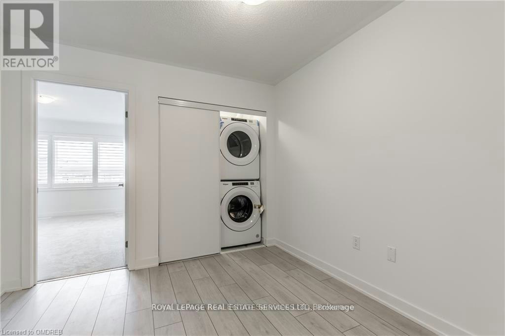 3047 Cherry Blossom, Burlington, ON, L7M 2A9 - 28