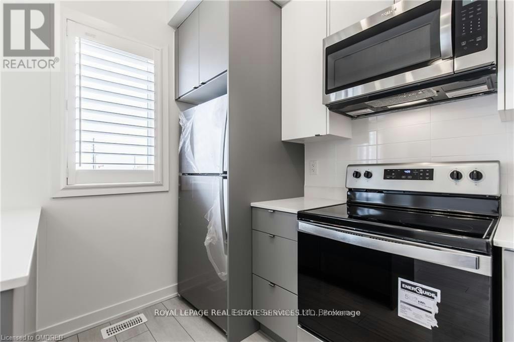 3047 Cherry Blossom, Burlington, ON, L7M 2A9 - 14