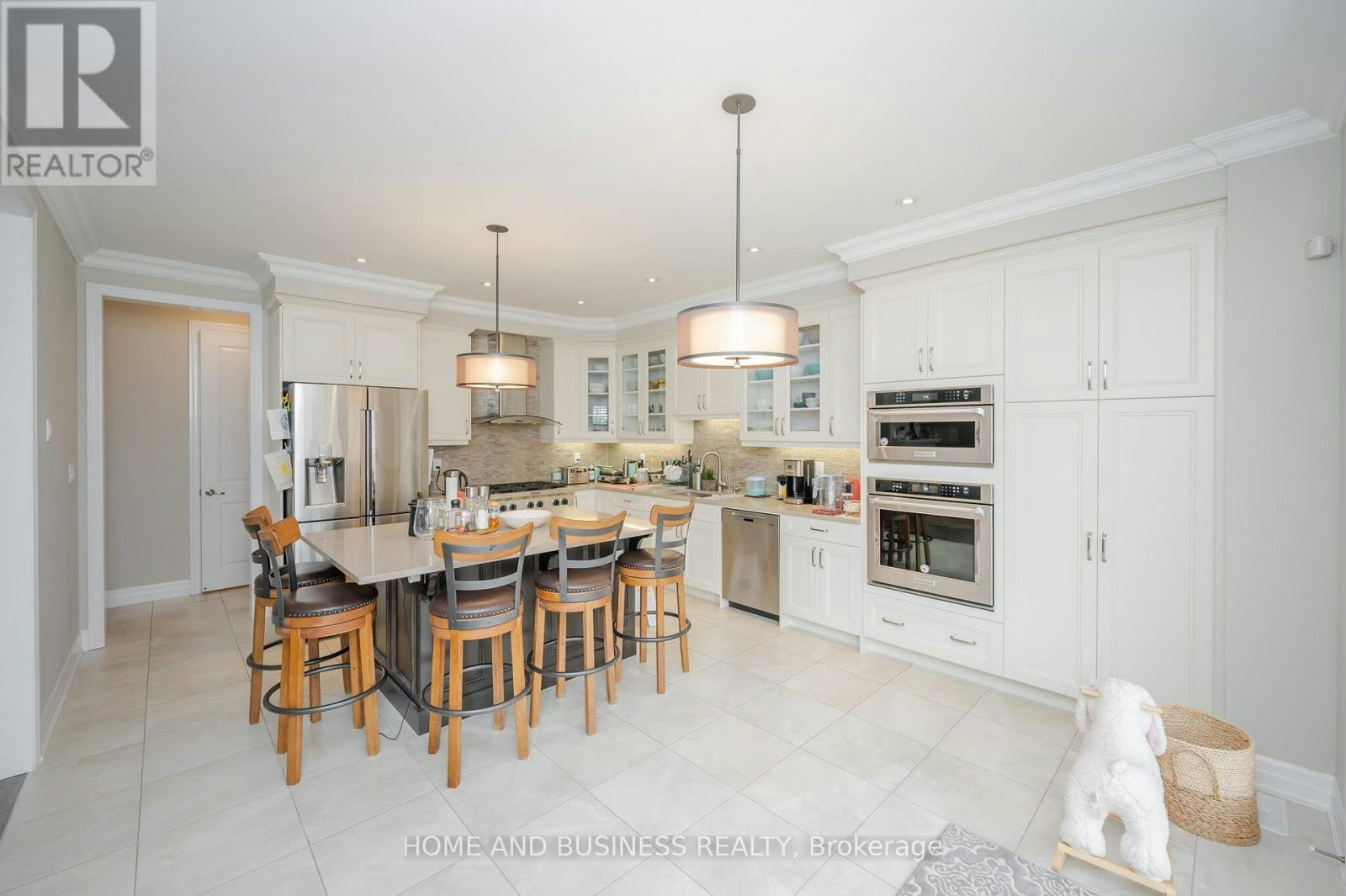 3357 Mintwood Circle, Oakville, ON, L6H 0N6 - 10