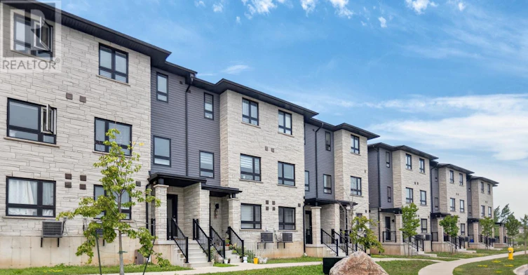 92-51 Sparrow Avenue, Cambridge, ON, N1T 2E2 - 4