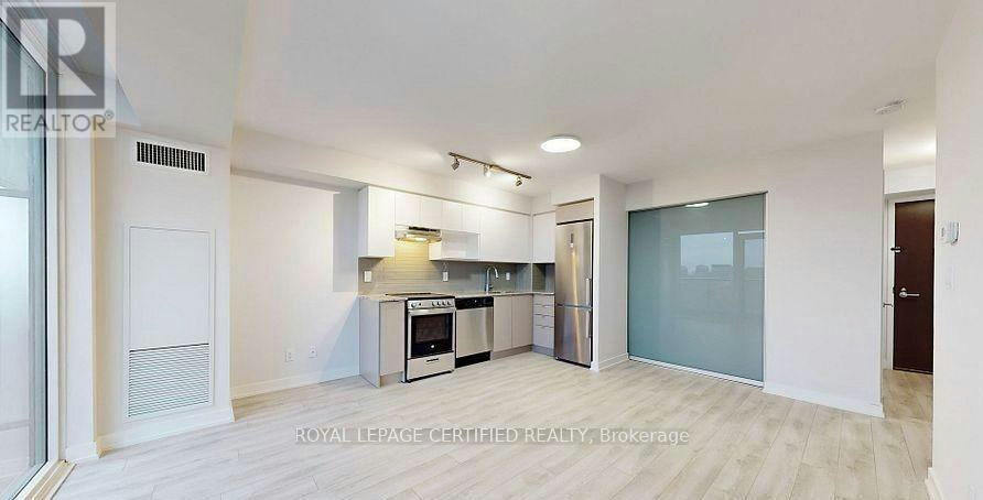 1407-120 Varna Drive, Toronto, ON, M6A 0B3 - 9