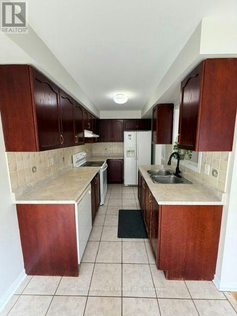 7-6391 Spinnaker Circle, Mississauga, ON, L5W 1Z4 - 8