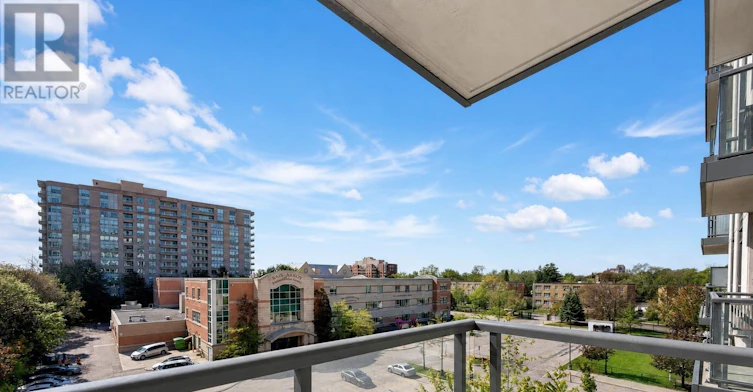 527-35 Saranac Boulevard, Toronto, ON, M6A 2G4 - 11