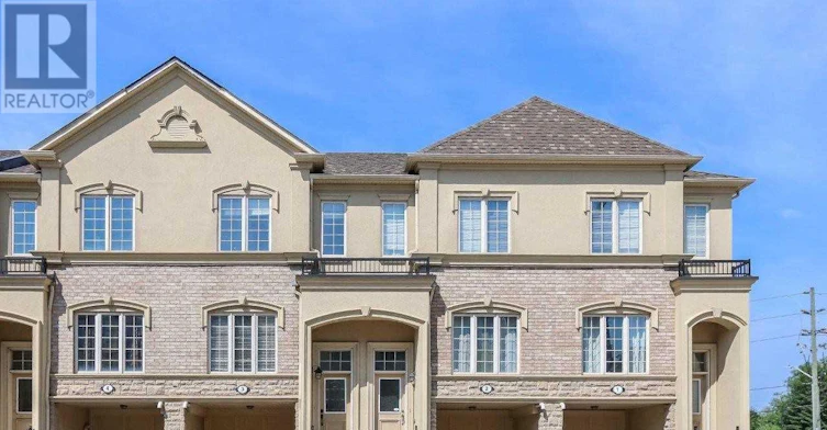 3-1250 St Martins Drive, Pickering, ON, L1W 1J3