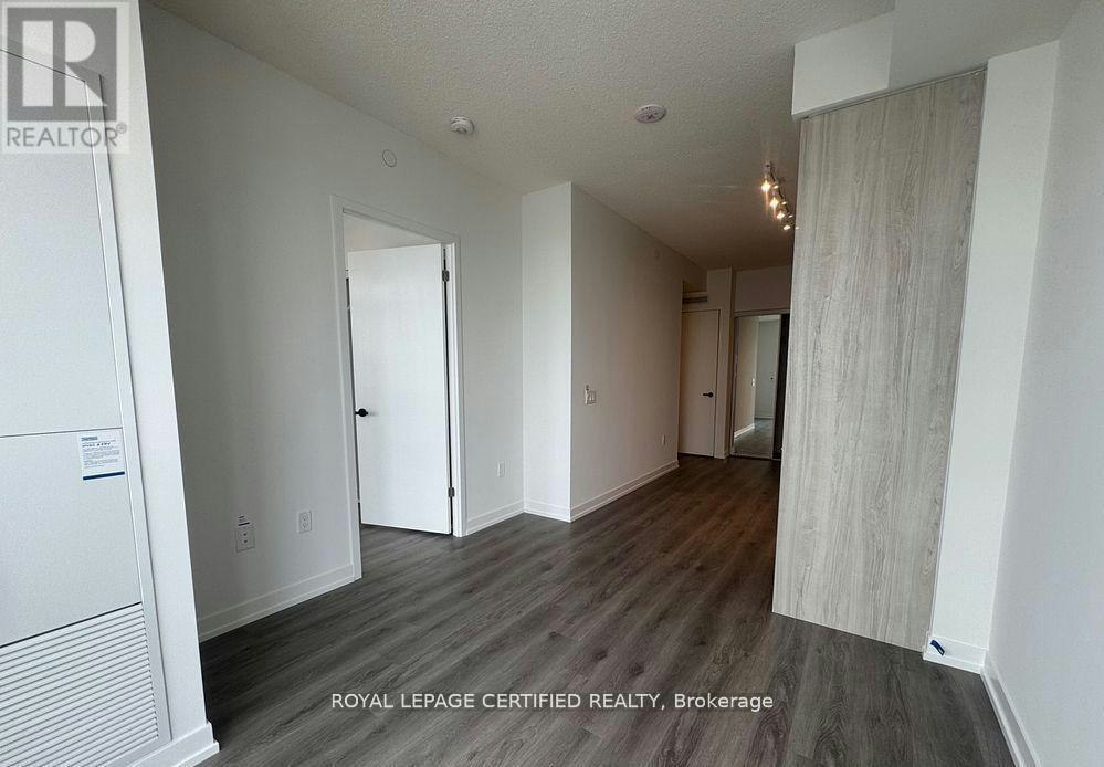 5515-225 Commerce Street, Vaughan, ON, L4K 0R1 - 5