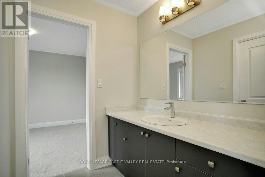 375 Chokecherry Crescent, Waterloo, ON, N2V 0H1 - 34