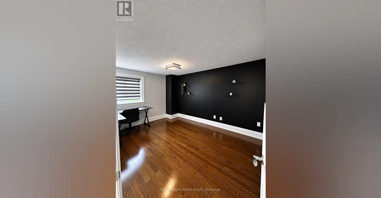 32 Marsdale Crescent, Toronto, ON, M1X 1G7 - 24