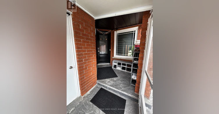 32 Marsdale Crescent, Toronto, ON, M1X 1G7 - 3