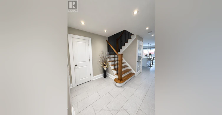 32 Marsdale Crescent, Toronto, ON, M1X 1G7 - 6