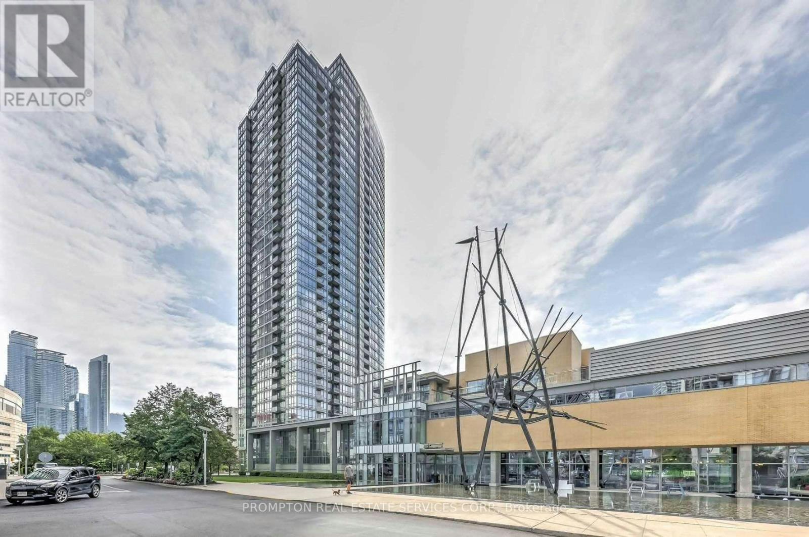 203-9 Spadina Avenue, Toronto, ON, M5V 3V5 - 23