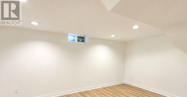 1132 Glen Valley Road, Oakville, ON, L6M 3K8 - 10